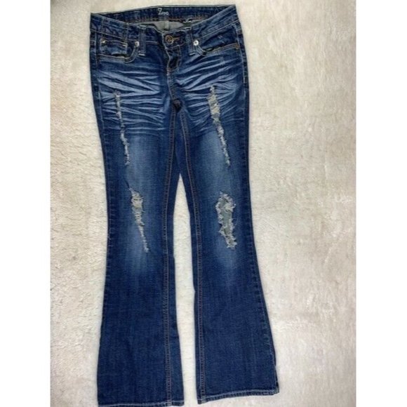 ZCO Size 29x31.5 (Measured) Womens Jeans Dark Wash Stretch Bootcut Distr… - Picture 1 of 4